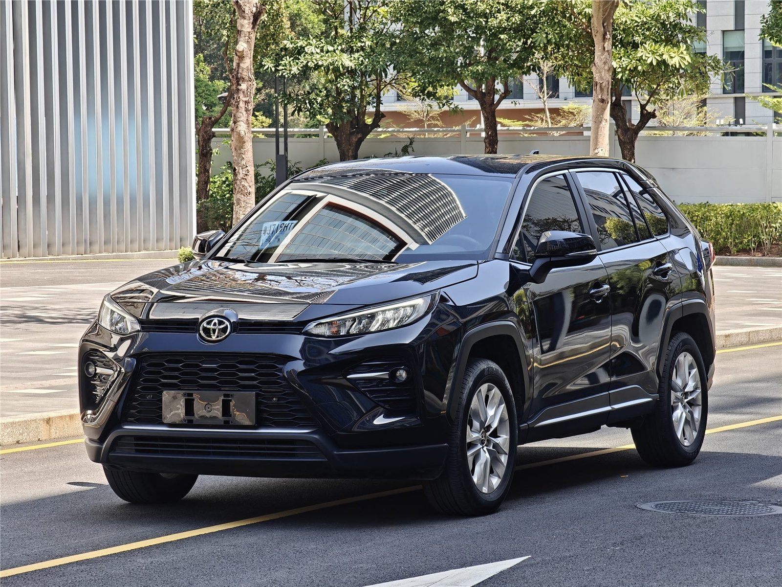 丰田 威兰达 2022款 2.0L CVT 两驱