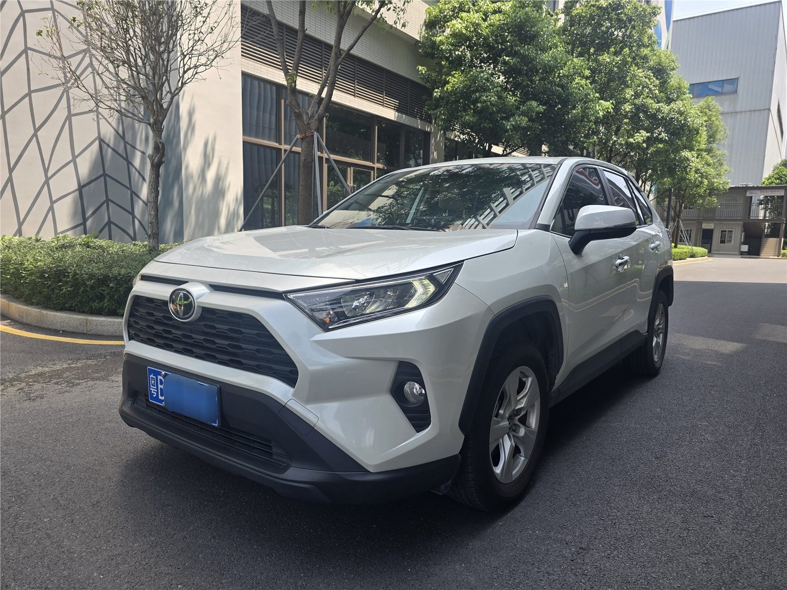 丰田 RAV4荣放 2021款 2.0L CVT 两驱