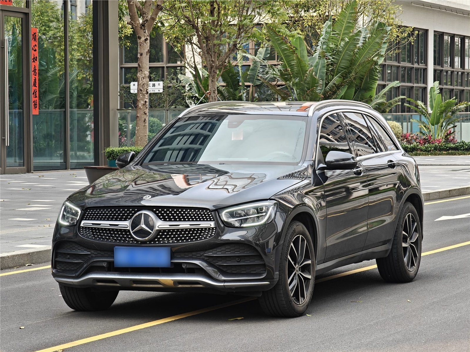 奔驰 GLC 改款 GLC 2022款 260 L 4MATIC